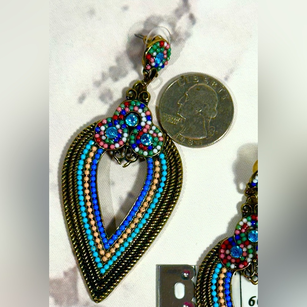 Beautiful unique blue/green statement earrings - Picture 8 of 8